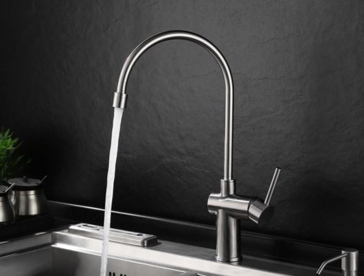 Aangepaste Logo Single Cold Basin Tap-Oppervlakte die de Enige Kraan van het Gatenbassin trekt